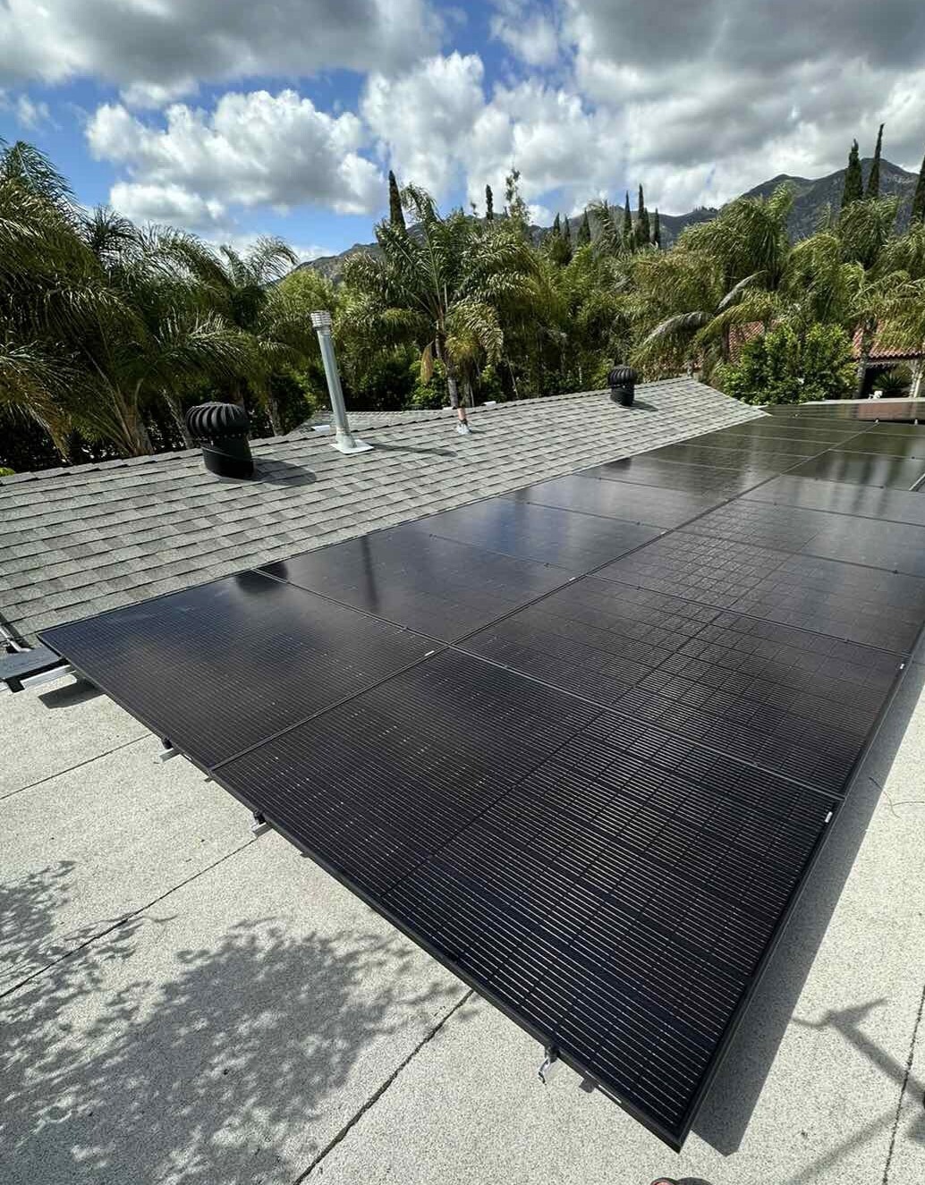 Sky Solar Pro –  более 10 лет гарантирует лучшие условия для установки солнечных панелей и систем аккумулирования электроэнергии - Фото 12