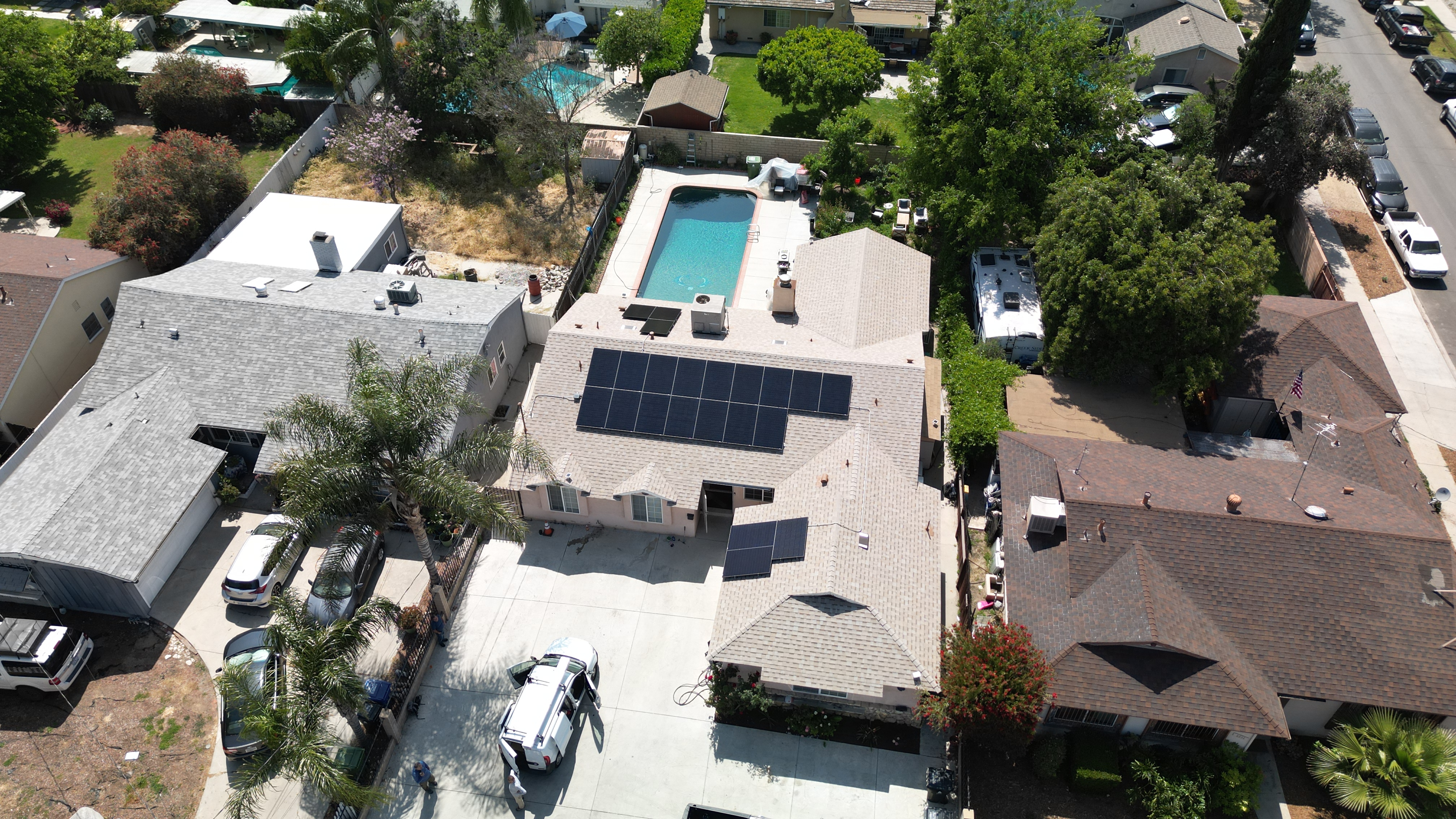Sky Solar Pro –  более 10 лет гарантирует лучшие условия для установки солнечных панелей и систем аккумулирования электроэнергии - Фото 9