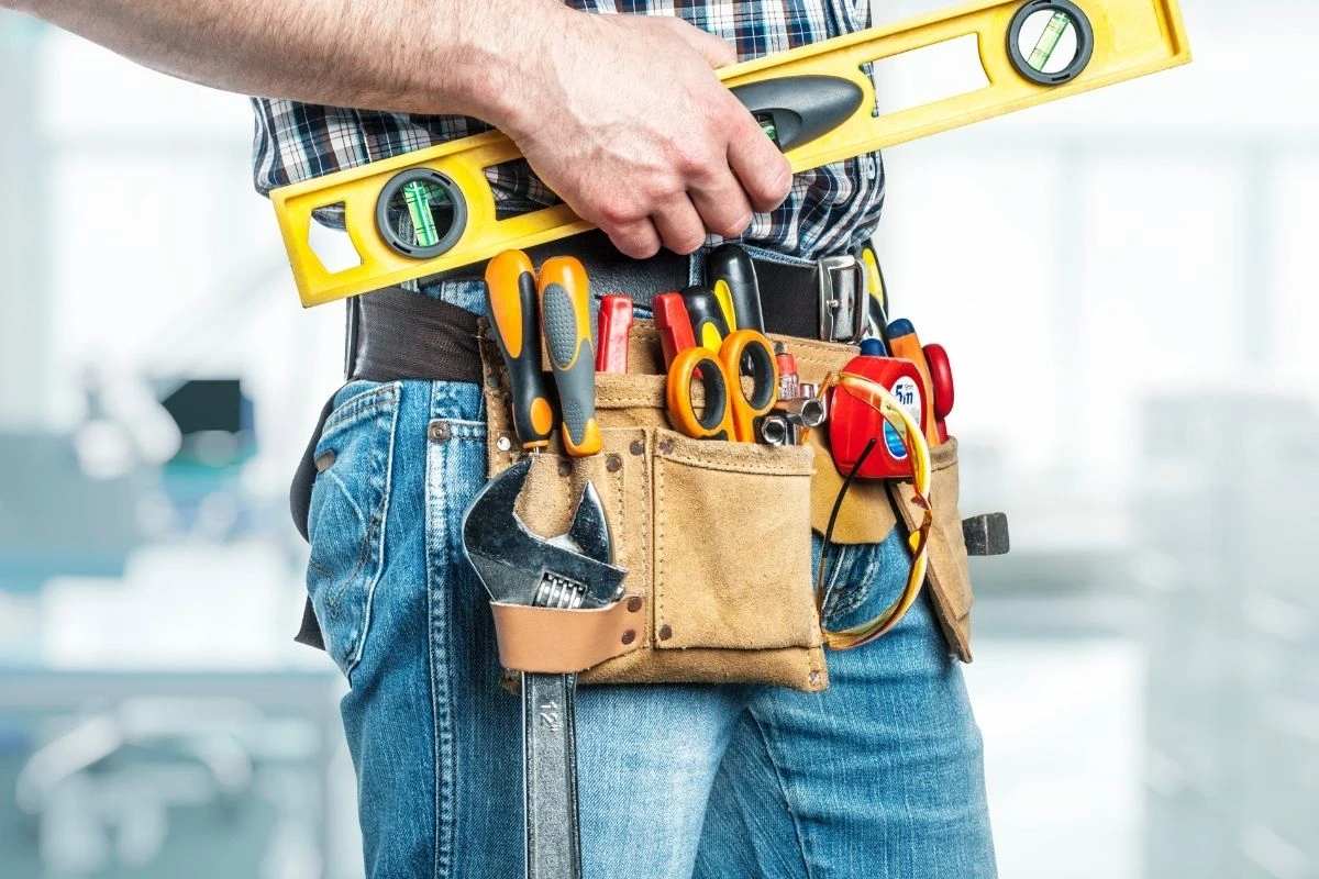 Фархад, Внутренние и Наружные  Работы