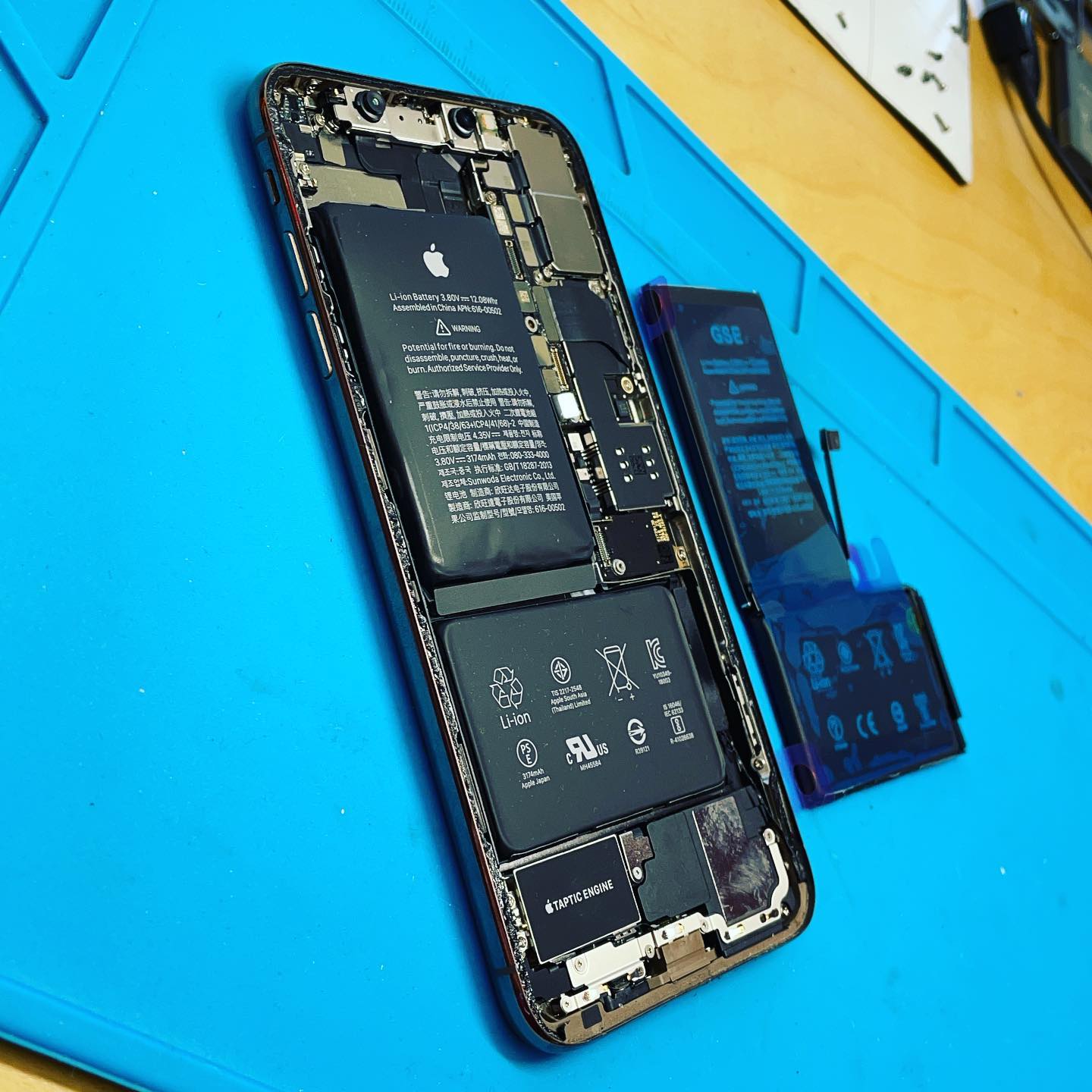 Tech Boys - Cell Phone Repair - Фото 5