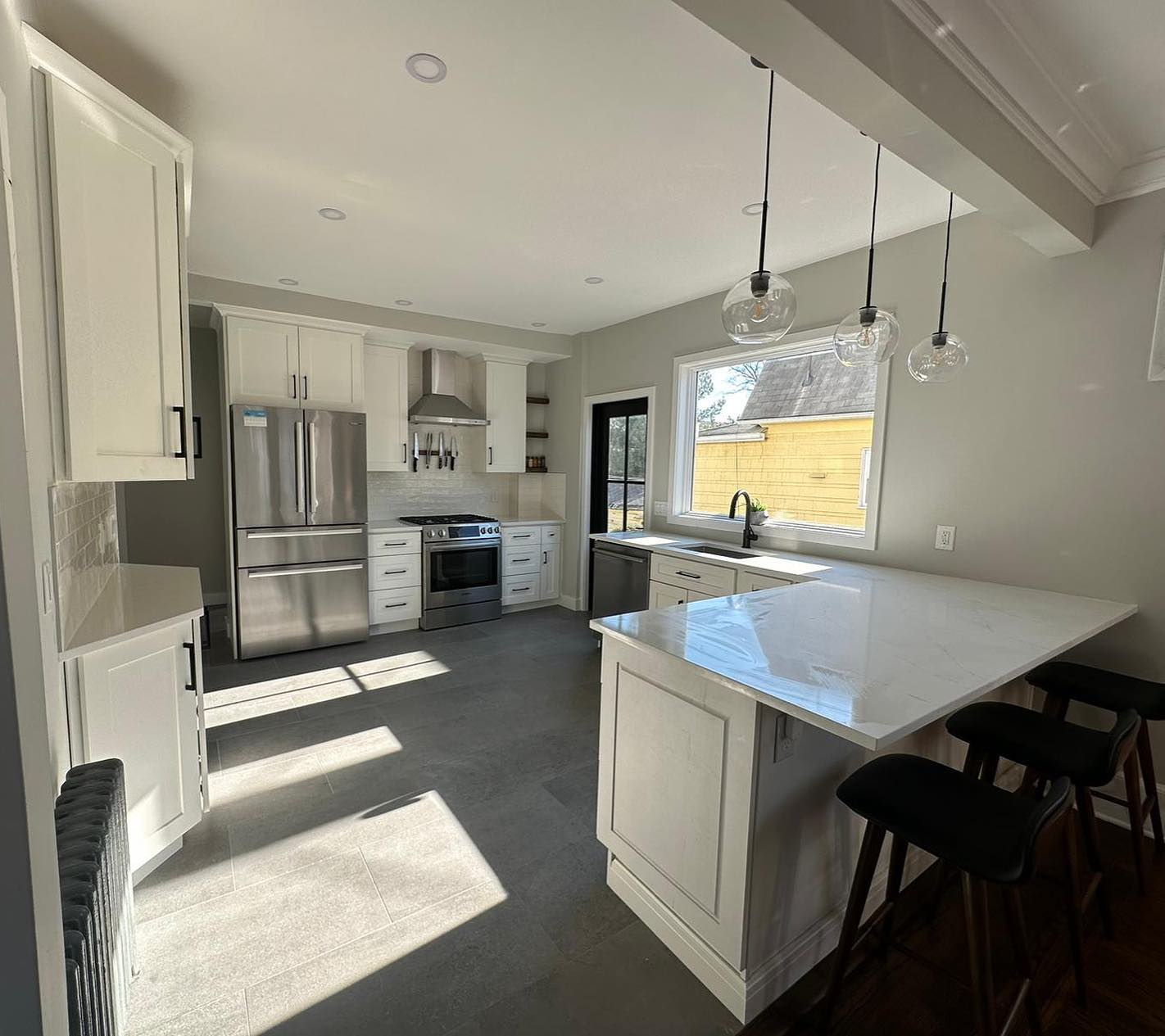 R&E Cabinetry and Design - Фото 3