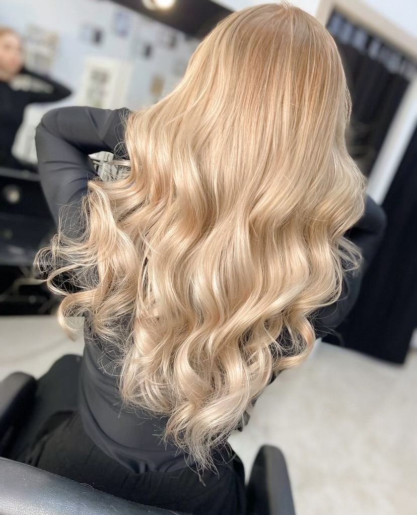 Monarch Beauty Salon - место, где Вам не только помогут выгодно подчеркнуть достоинства, но и поддержат самые смелые идеи - Фото 13