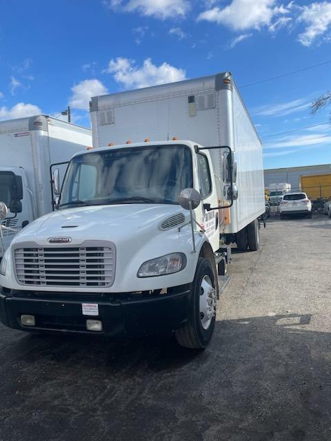 2015 Freightliner BUSINESS CLASS M2 106 - Фото 4