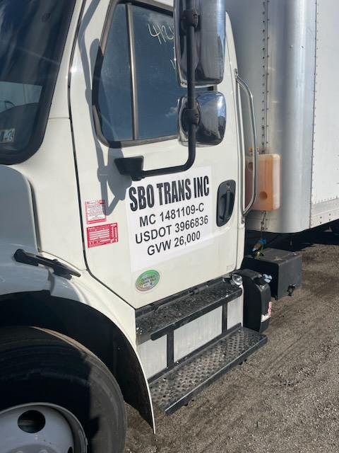 2015 Freightliner BUSINESS CLASS M2 106 - Фото 2