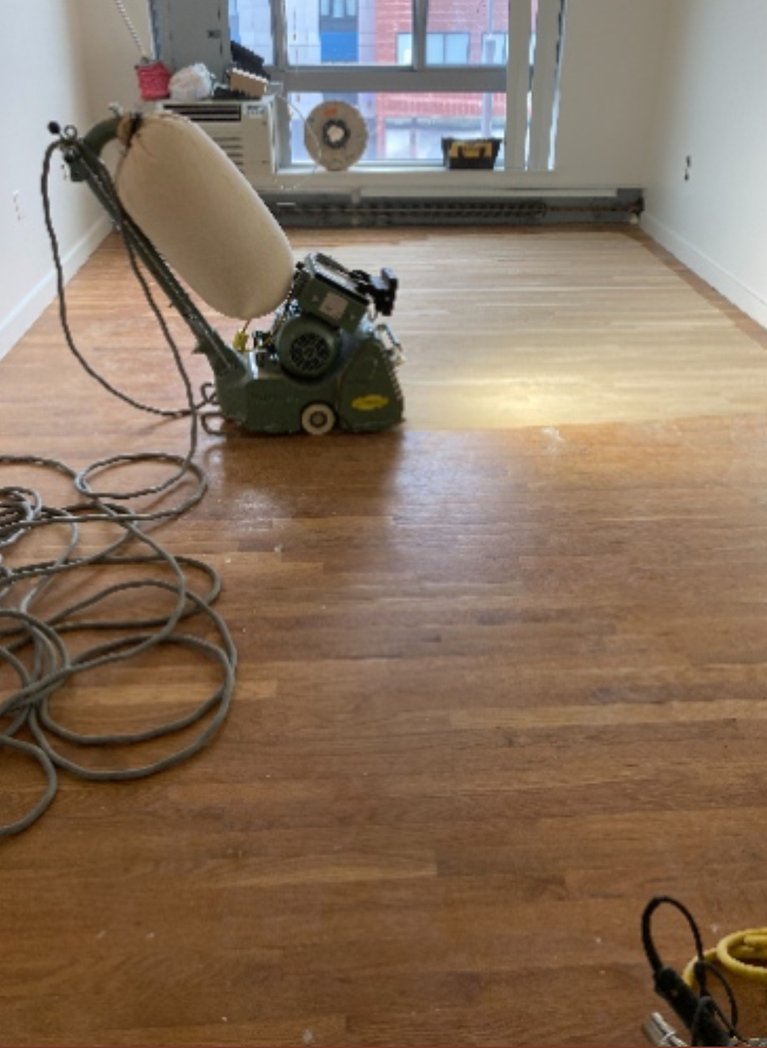 Я предлагаю качественные услуги по шлифовке пола, покраска квартир. Sanding floors painting, apartmens - Фотографія 4