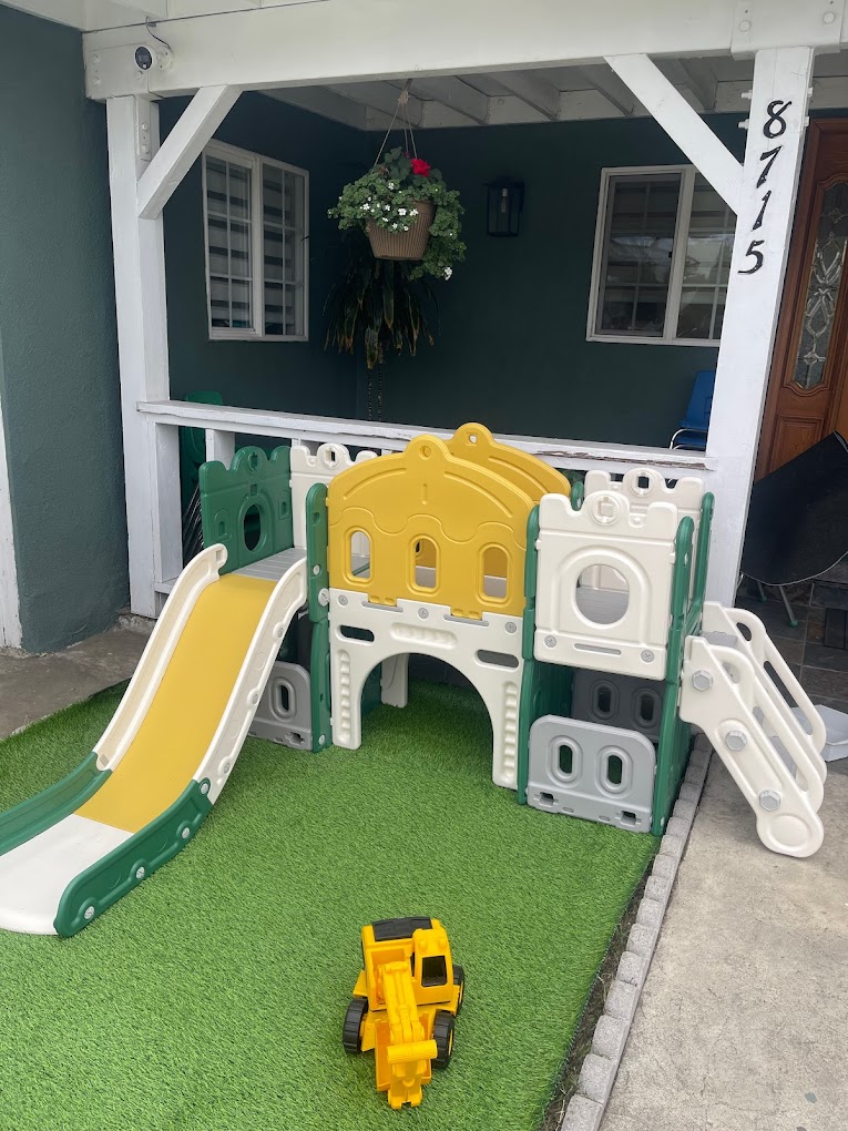 Golden Key Childcare and Preschool - Фото 4