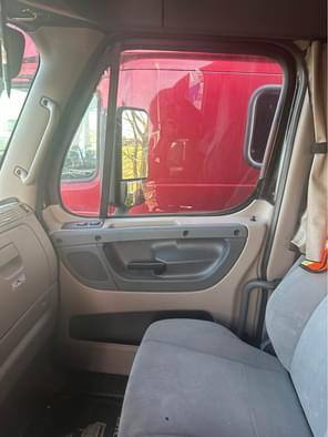2013 Freightliner - Фото 3