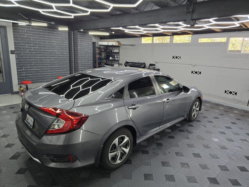 Tint-n-out: Профессиональная тонировка автостекол в Сакраменто с пожизненной гарантией и низкими ценами! - Фото 4