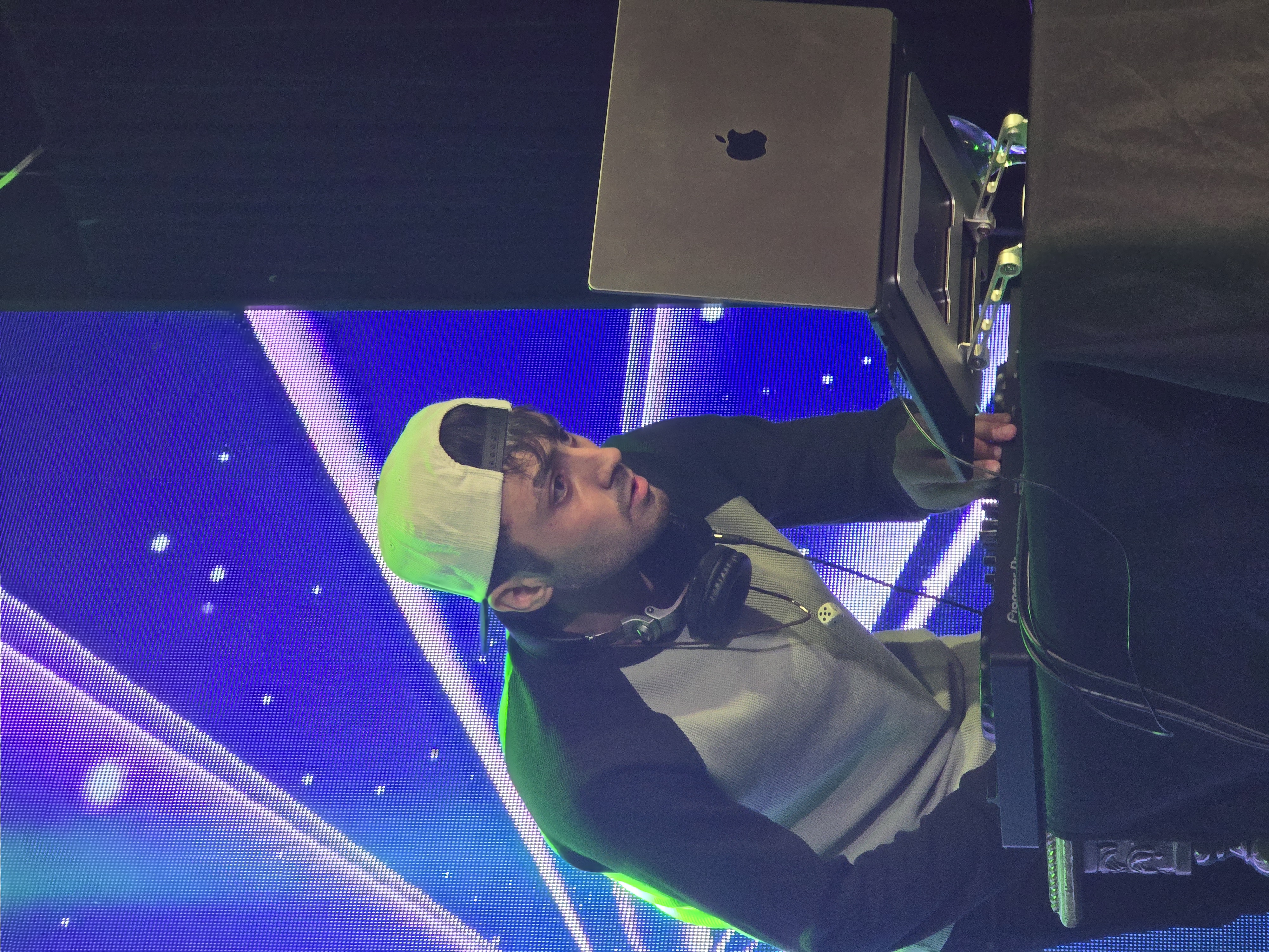 "Твой звук. Твоя ночь. Твой DJ!" - Фото 2