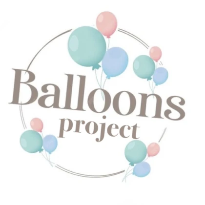 photo-dekor-sharami-arki-girlyandi