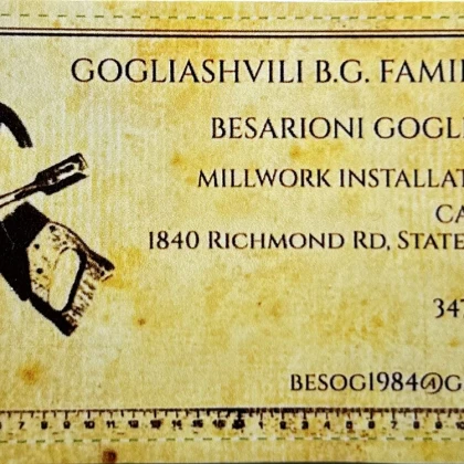 photo-ustanovshtik-stolyarnih-izdeliy