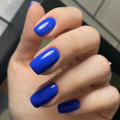 russkiy-manikyur-i-pedikyur-photo