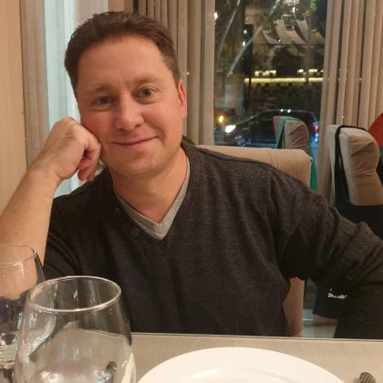 zubnoy-tehnik-dmitriy-vengerov-photo