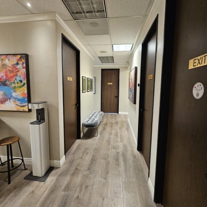 prodazha-biznesa-v-byyuti-indust-photo