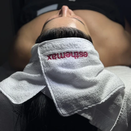 kosmetolog-esthetician-photo