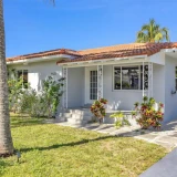 main-photo-prostorniy-dom-s-chastnim-basse