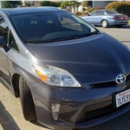 photo-arenda-toyota-prius-los-andzhel
