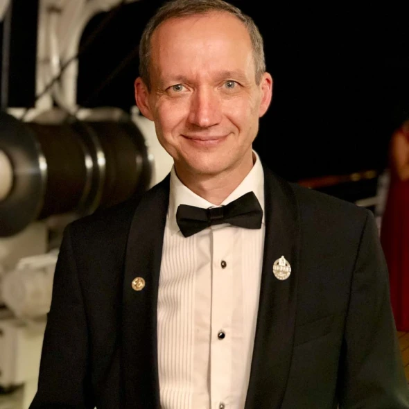main-photo