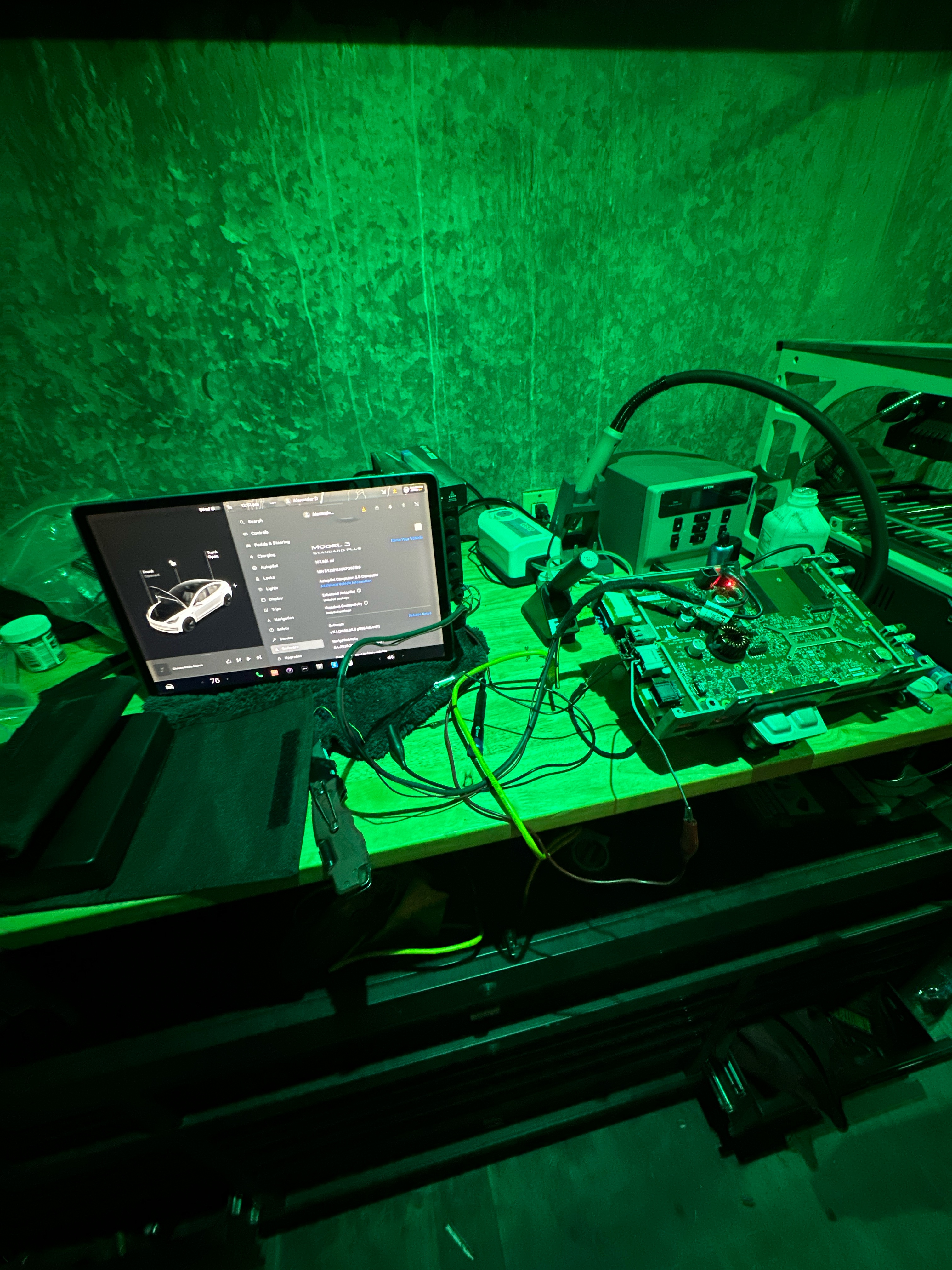 Cybervolt, Tesla repair shop - Фото 7