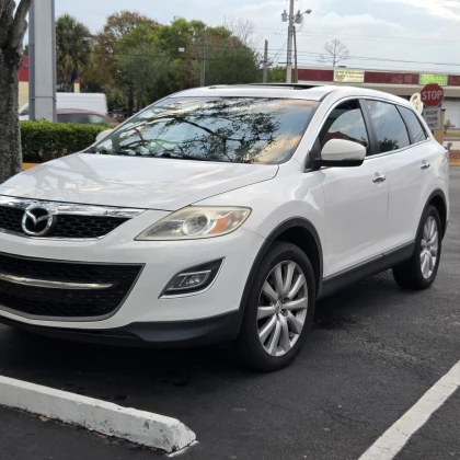 photo-mazda-cx9-400-v-mesyats