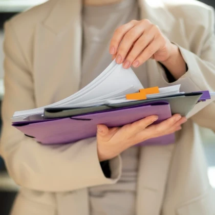 paralegal-notary-public-1-photo