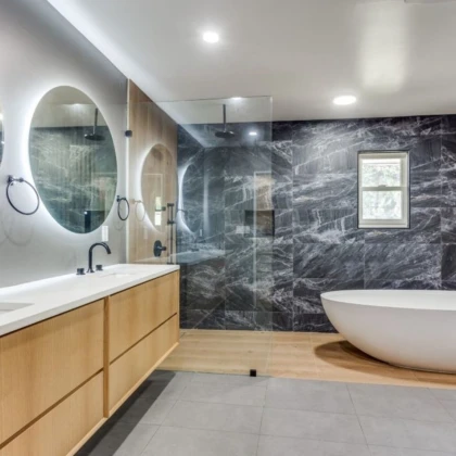 bathroom-remodeling-photo