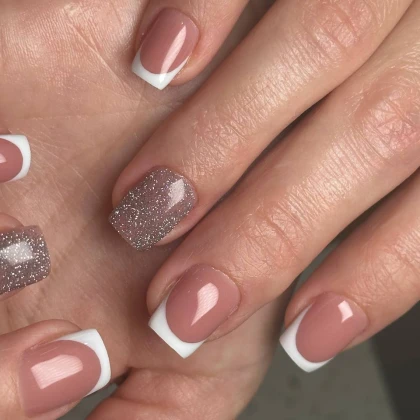 profesyniy-mayster-mankyuru-vanna-photo