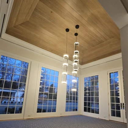 carpenter-with-more-like-20-ye-photo