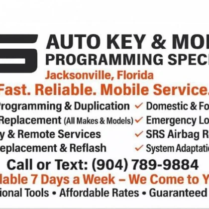 auto-key-module-spetsialist-po-programmirovaniyu-photo