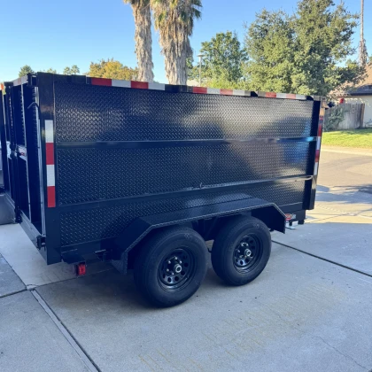 photo-vivezu-vash-musor-stroitelyniy