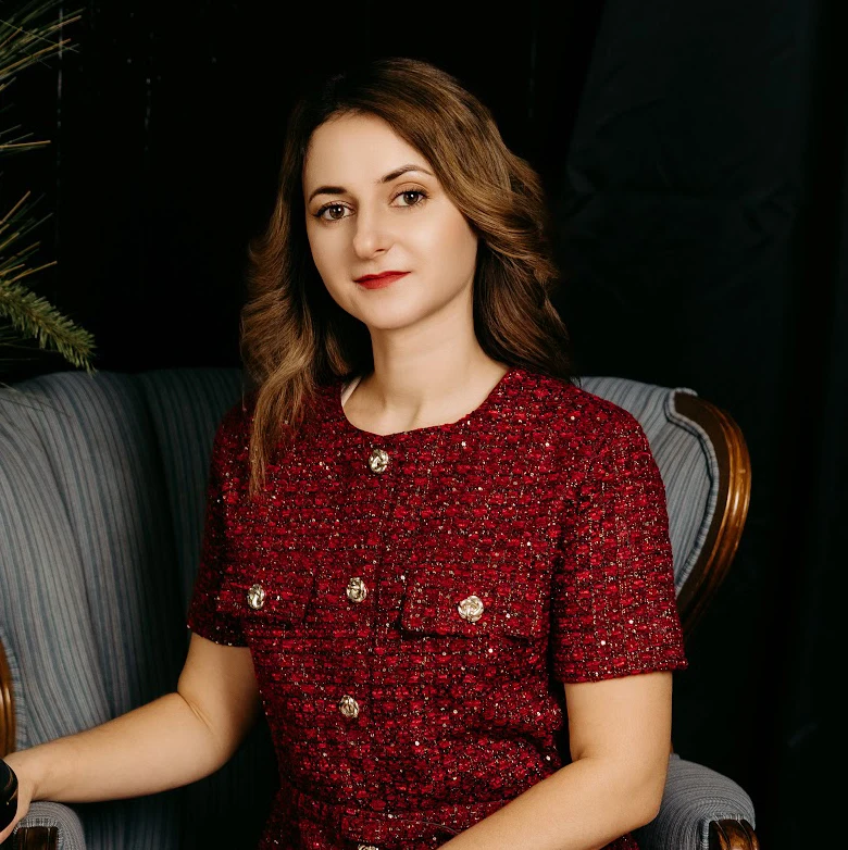 Oksana Tesliuk-avatar