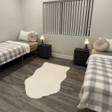 main-photo-s-1-marta-sdaetsya-komnata-i-li-2