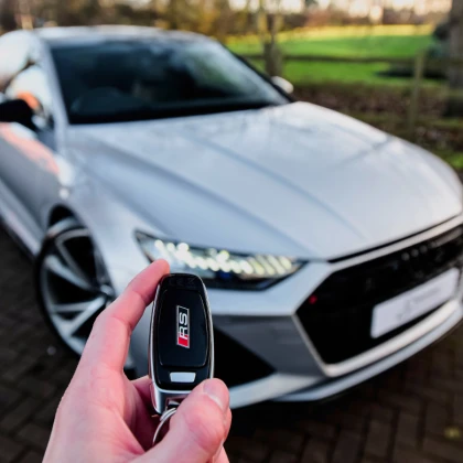 crown-auto-leasing-photo