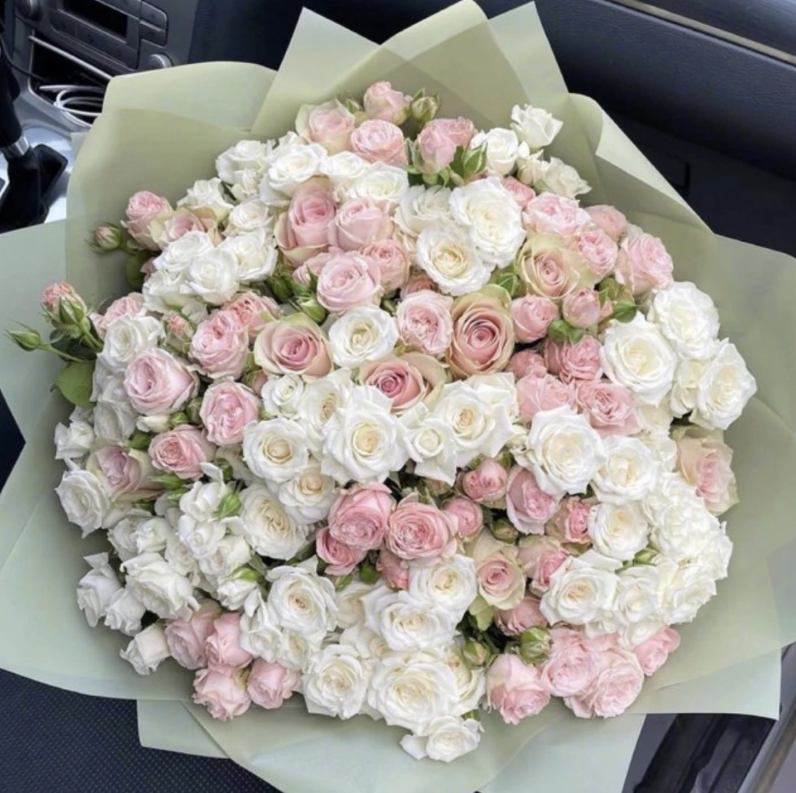 FLOWERS 807 | Цветочный магазин | Букеты по предзаказу | Свежие цветы - не повод переплачивать
