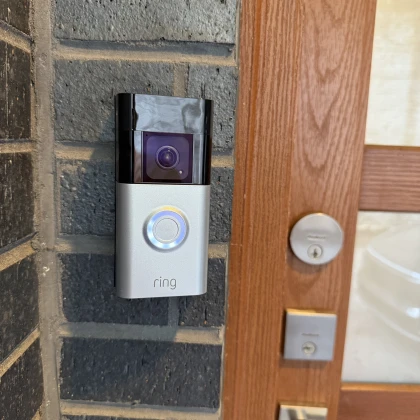 ustanovka-videodomofonov-ring-photo