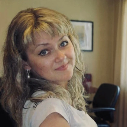 litsenzirovanniy-parikmaher-irina-strizhki-i-okrashivanie-photo