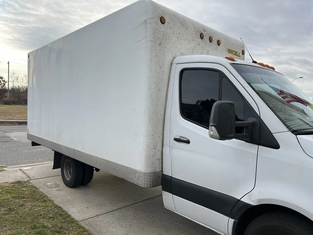 Продажа рабочих грузовиков без CDL