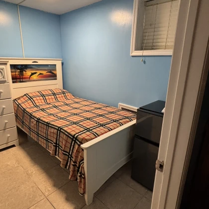 meblirovannaya-komnata-v-rent-b-photo
