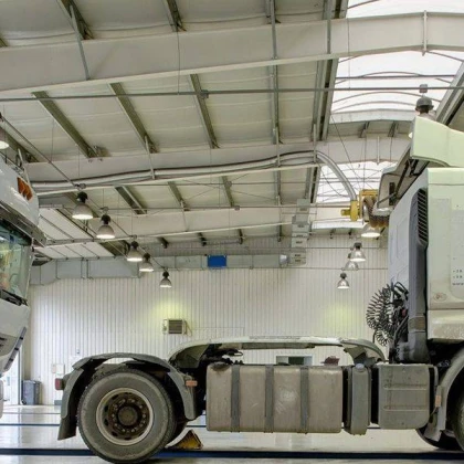 truck-parts-for-volvo-and-frei-photo