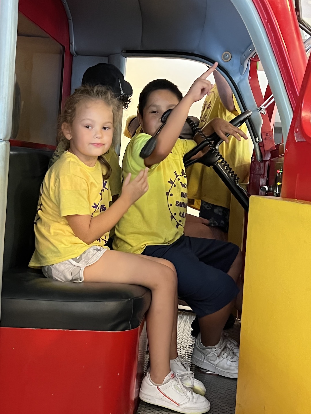 ЛІТНІЙ ТАБІР VIVA KIDS У BROOKLYN - МІСЦЕ, ДЕ ДІТИ ПРОВОДЯТЬ ЛІТО З КОРИСТЮ ТА ЗАДОВОЛЕННЯМ - Фотографія 7