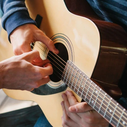 guitar-lessons-3-photo