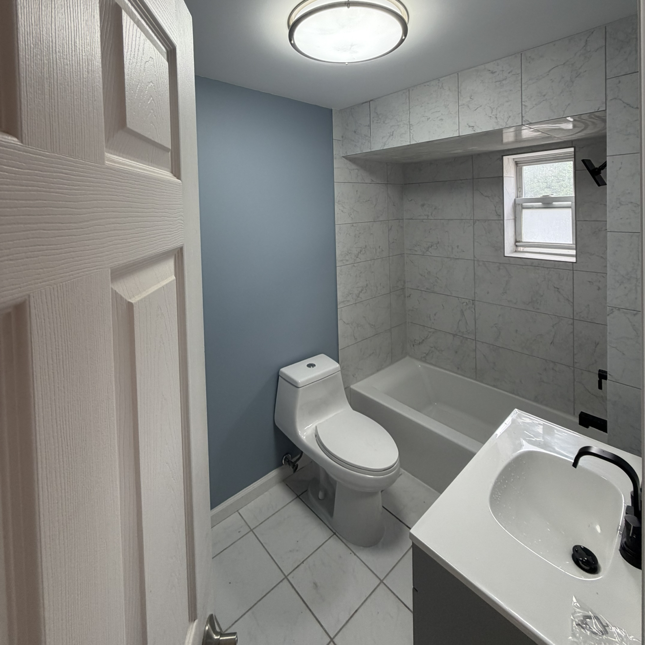 HNB Construction LLC - Фотографія 8