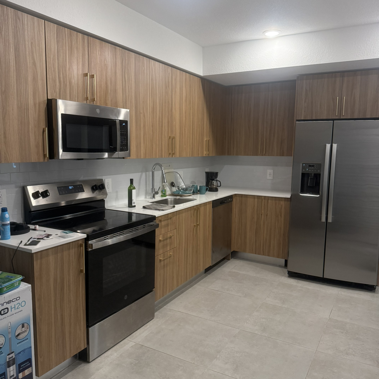 Здається кімната (master) в one-bedroom apartment - Фотографія 2