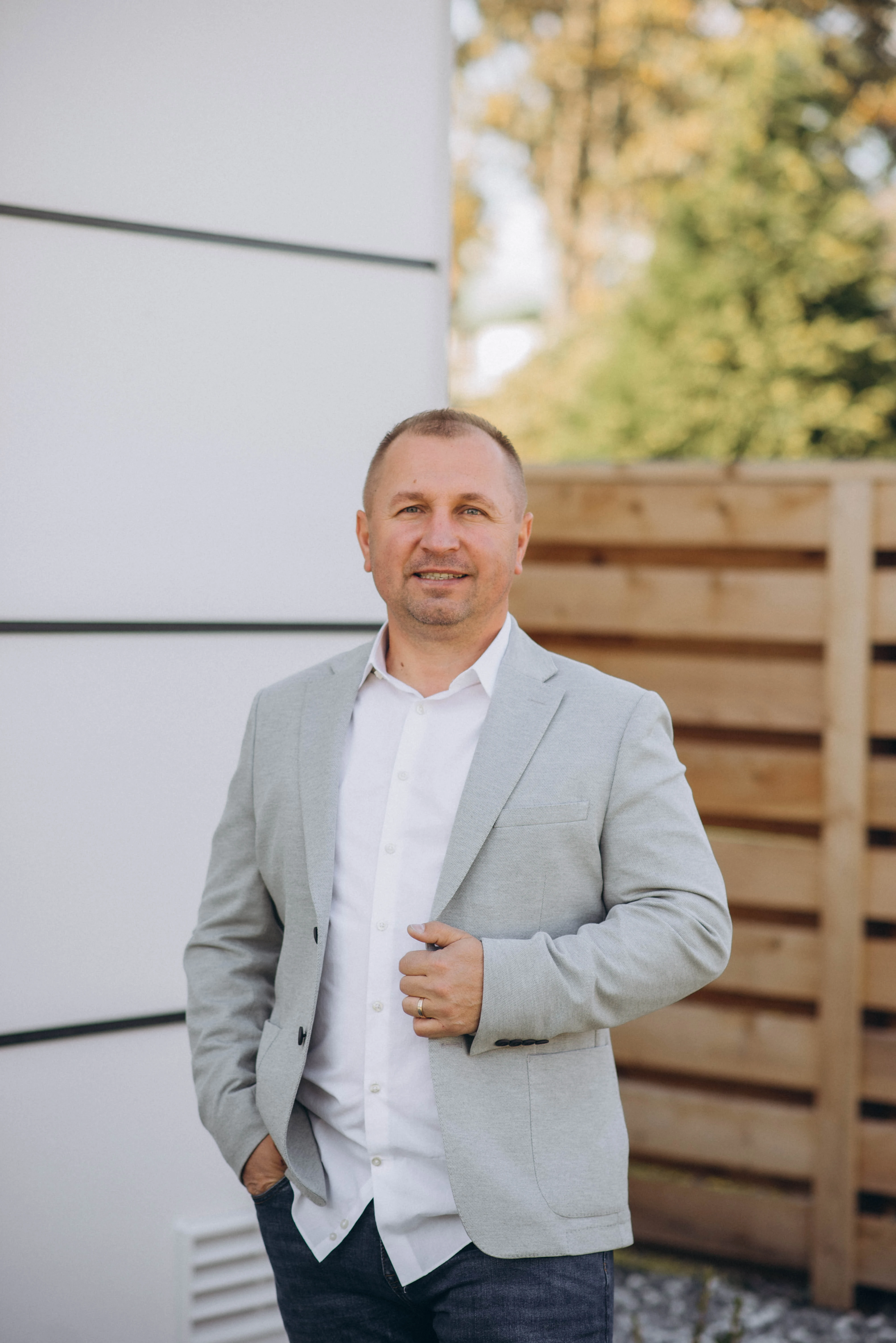 Residential and Commercial Real Estate Petro Shaporda Realtor