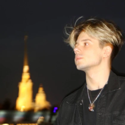 Мастер по ремонту мобильной техники