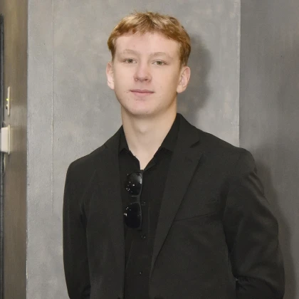 Відповідальний і працьовитий співробітник, швидко навчаюся