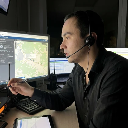 Truck dispatcher
