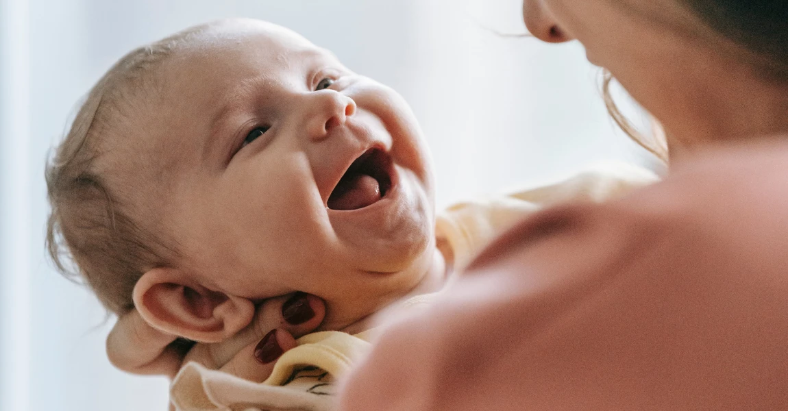 Дитина народжена в США: які документи оформляти?