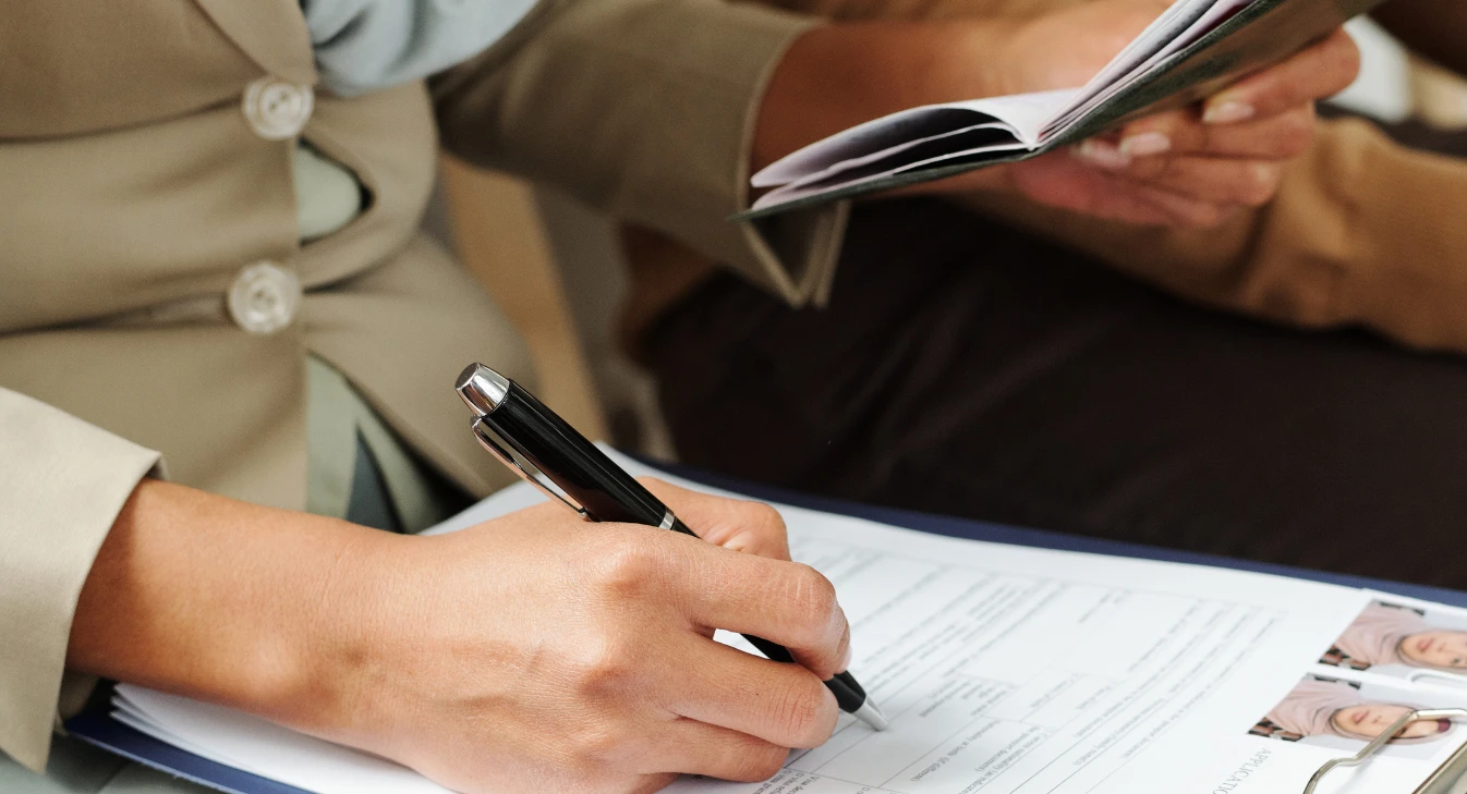 Репароль для украинцев: условия, документы и процесс подачи обновленной формы I-131