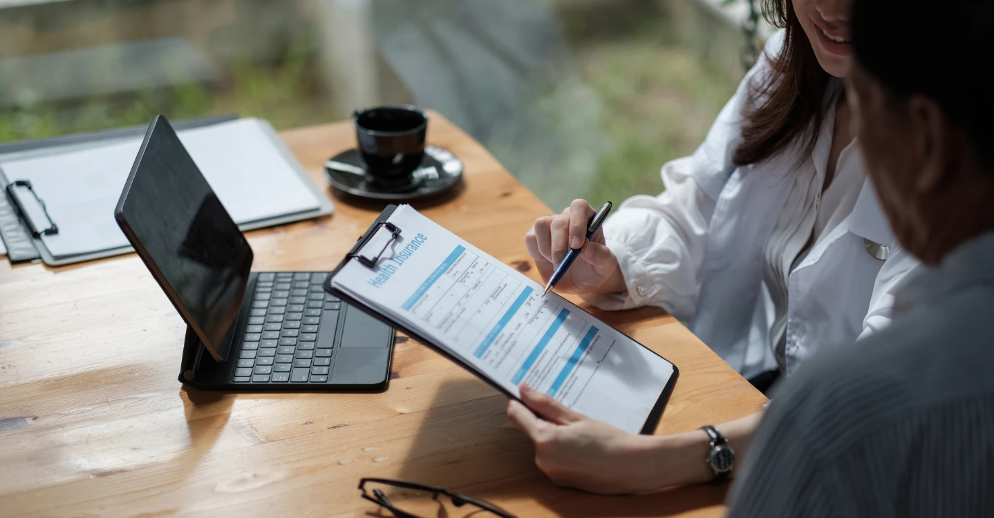 Медицинская страховка в США: как получить и сколько стоит? Большое руководство для новичков